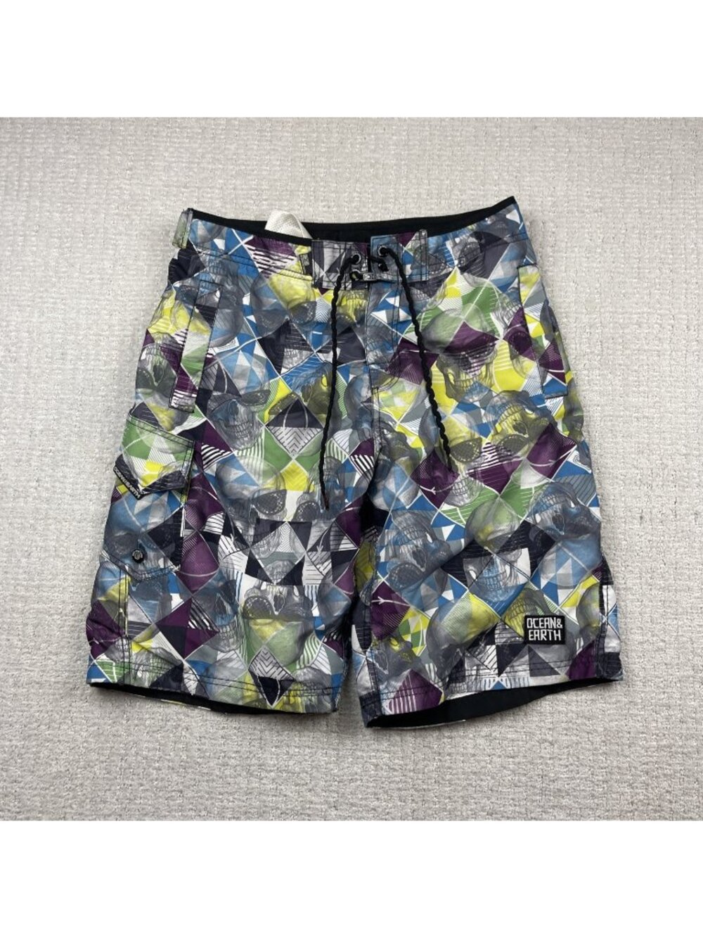 Y2K Ocean & Earth Boardshorts Mens Sz M Surf Swim Trunks Goth Grunge Skull AOP